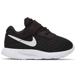 Kid’s Nike Tanjun sneakers(brand new)